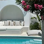 Byblos Mare-the Exclusive Front Villa Skala Sotiros
