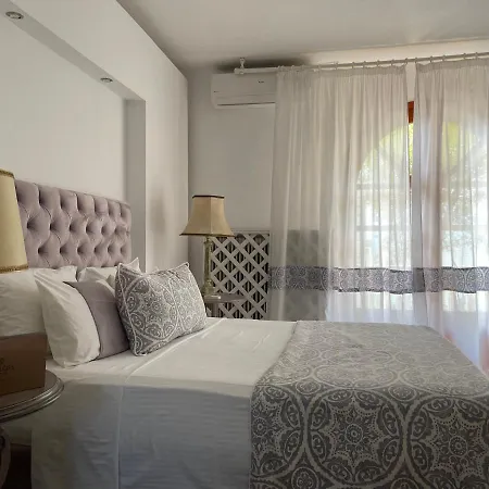 Byblos Mare-the Exclusive Front Villa Skala Sotiros